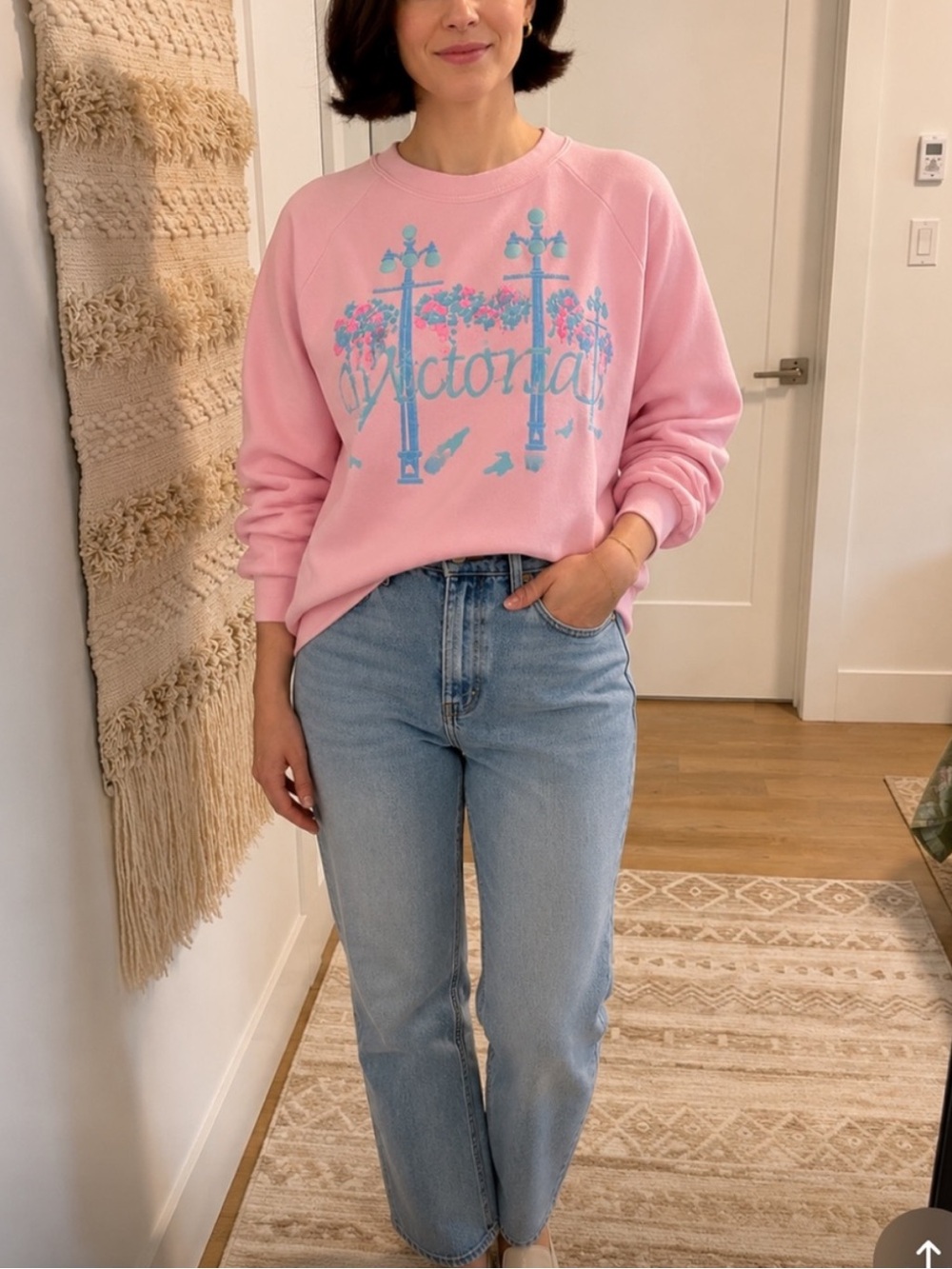 Vintage Pink Victoria Graphic Sweatshirt Size XL